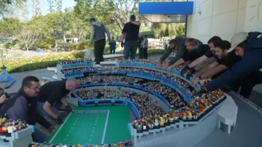 第56回スーパーボウルが開催された『SoFiスタジアム』を50万ピースのレゴ®ブロックで制作：レゴランド®・カリフォルニア(2022)