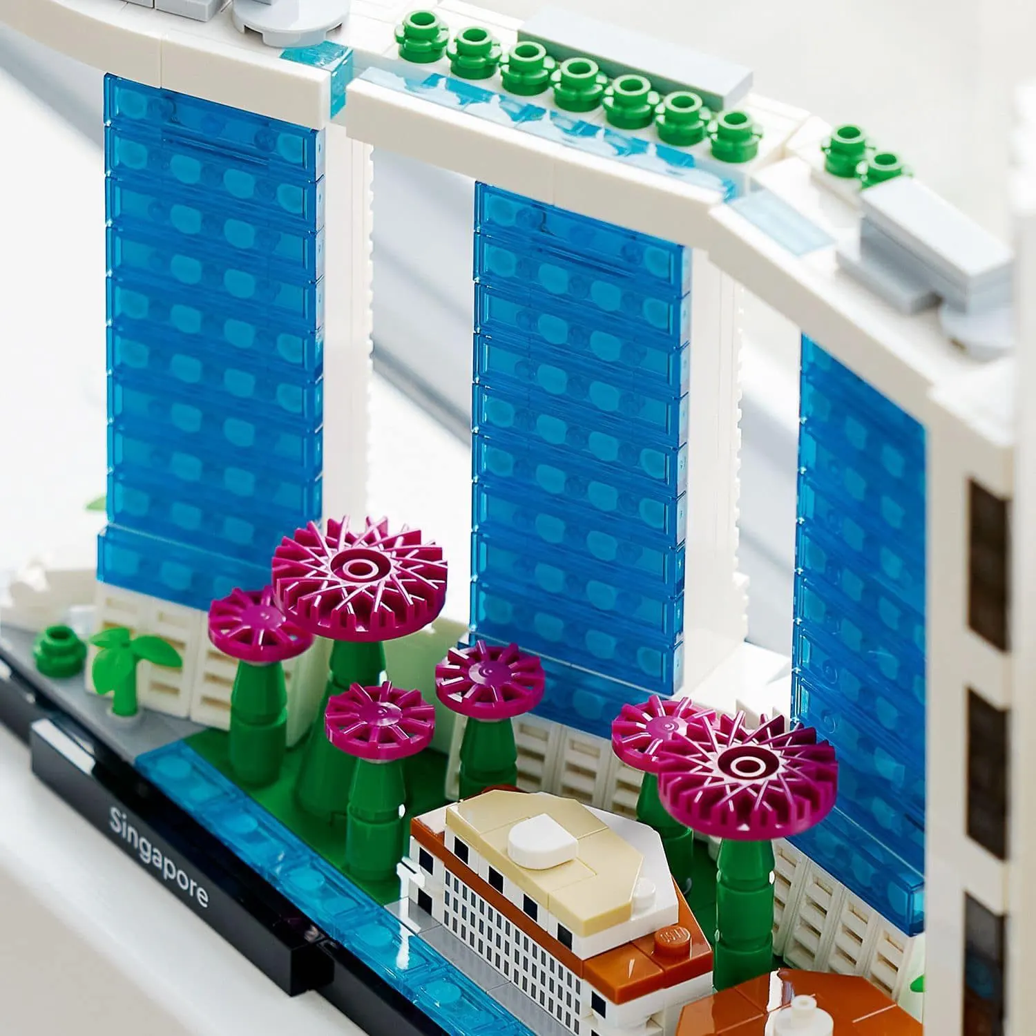 LEGO 21057 Singpore Architecutre New Products for Jan. 1st 2022 Revealed