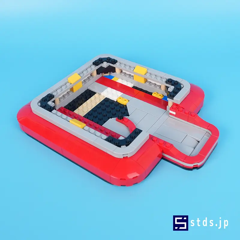 LEGO® Minifigure Vending Machine (21358) base section during assembly