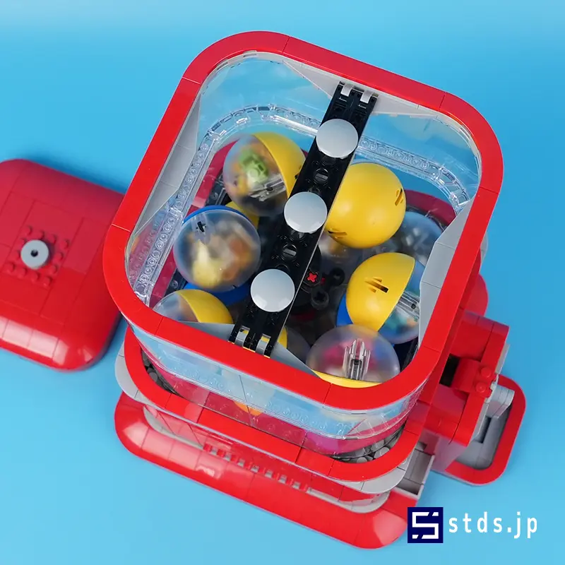 Capsules placed inside the LEGO® Minifigure Vending Machine (21358) housing