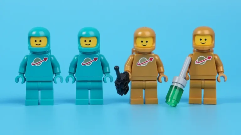 21358　クラシックスペース宇宙飛行士ミニフィギュア
