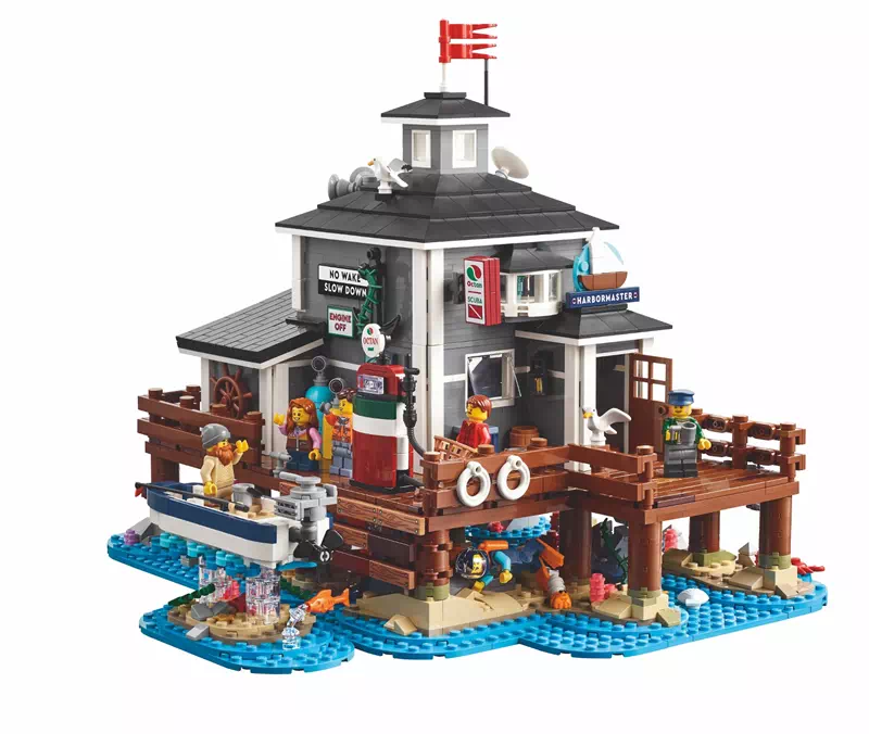 Prices Announced for LEGO(R) Fan Creations: Family Camping & Forest Fortress! Sales Start Oct. 8 | BrickLink Designer Program Series 3