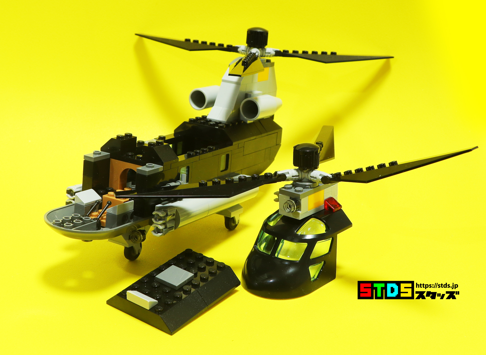 レゴ(R)76162ブラック・ウィドウヘリとCH-47チヌークを比較しながらレビューした