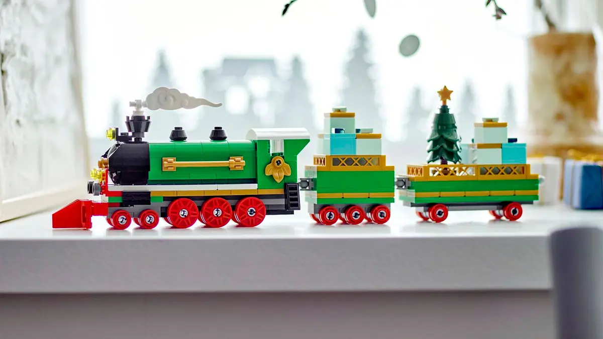 LEGO® Creator Winter Train (40700) Gift with Purchase Revealed!