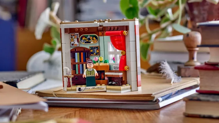Step Into Jane Austen’s World with LEGO®’s Latest Gift Set (40766)