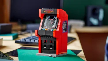 ゲーマーなら飾りたい「アーケードゲーム機(40805)」レゴ(R)ブロック新作公開