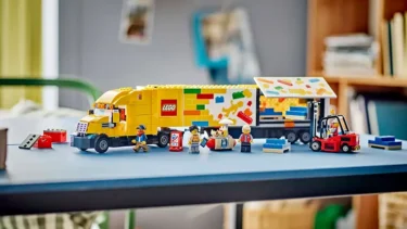 全レゴ(R)ブロックファンにおすすめ「レゴ(R)ブロック配送トラック(60440)」がレゴ(R)シティから6月発売！