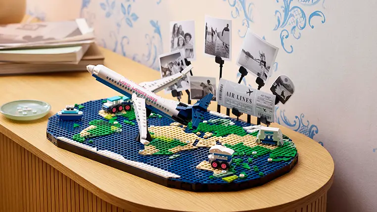 Snap, Pack, and Go! LEGO's Travel Set Turns Family Trips into Blockbuster Memories