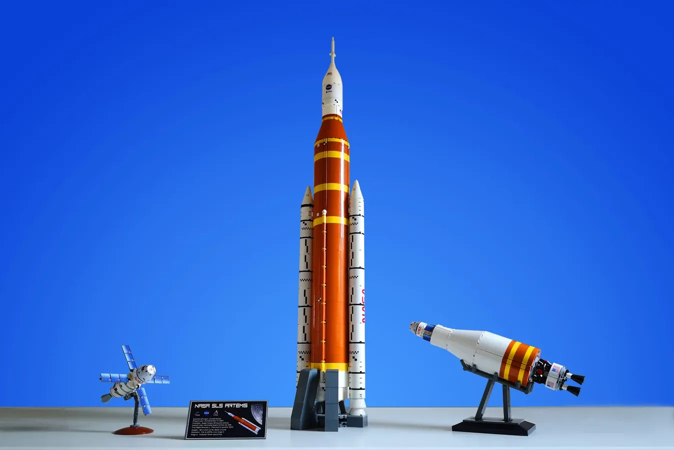レゴ(R)アイデアで『NASAアルテミス計画のSLS ブロック1とブロック1Bロケット』が製品化レビュー進出！2023年第3回1万サポート獲得デザイン紹介