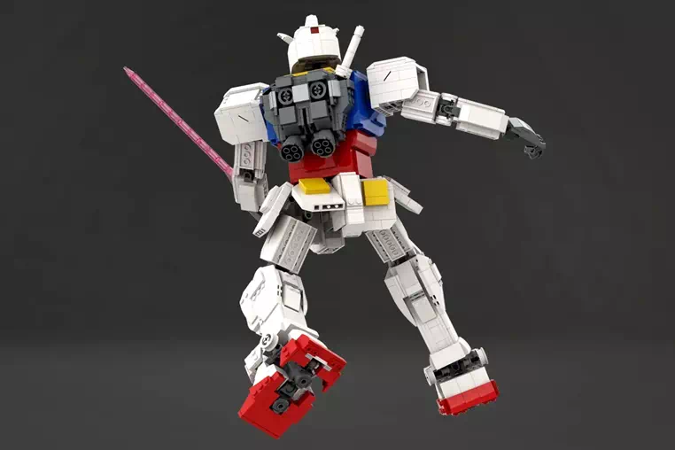LEGO® Gundam, which you also want Amuro's minifigure for, advances to LEGO® Ideas Review (2024-2025 New Candidate) | Introducing the design that received 10,000 supports in the first review of 2024