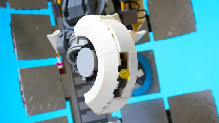 冷徹AI「GLaDOS」がレゴ(R)アイデア製品化レビューに進出！ポータル2ファン、見逃せない！