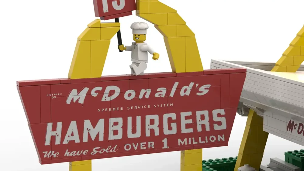 「マクドナルド1号店博物館」がレゴ(R)アイデアレビュー進出