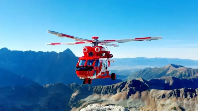 Soaring High! Polish Falcon Rescue Helicopter Enters 2024 Third LEGO® Ideas Review