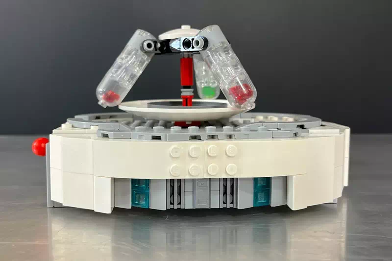 Aspiring STEM Kids' 'Science Lab Kit' Advances to LEGO® Ideas Review (2025-2026 New Release Candidate) | Introduction of the Design that Gained 10,000 Supporters in the 3rd Round of 2024