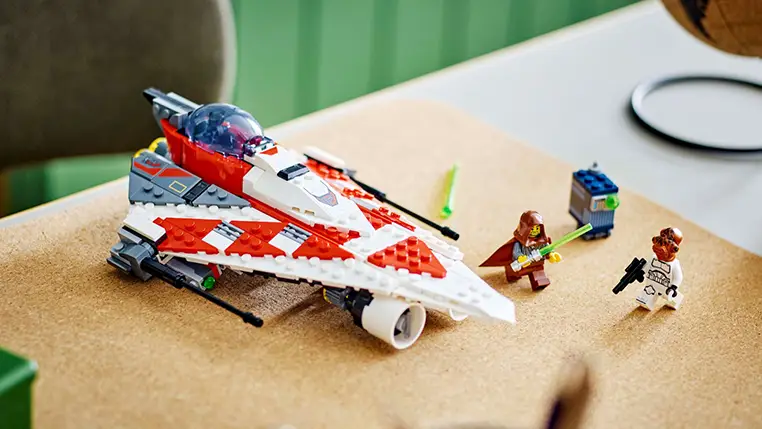 Jedi Bob's Starfighter: LEGO Star Wars Unveils Galaxy-Rebuilding Ship for August Release